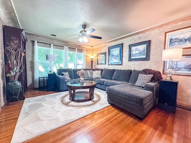 2804 N Fruit Ave, Fresno, CA 93705 - photo 13