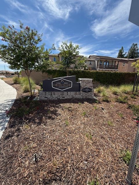 6303 E Creek View Ln, Fresno, CA 93727 - photo 32