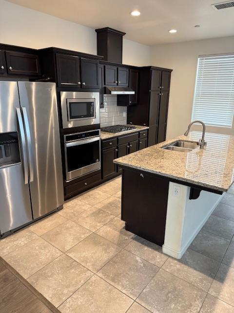 6303 E Creek View Ln, Fresno, CA 93727 - photo 5
