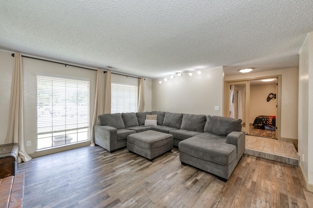 1390 Filbert Ave, Clovis, CA 93611 - photo 9