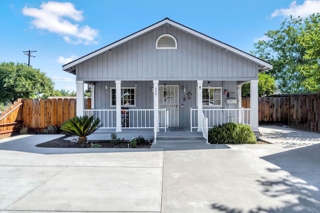 227 N N St, Madera, CA 93637 - photo 1