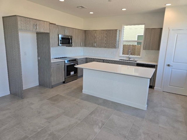 2942 E Tierra Dr, Fresno, CA 93730 - photo 4