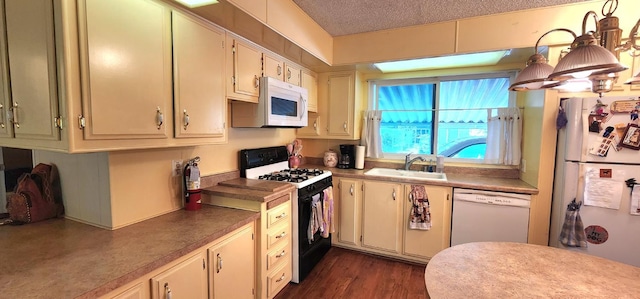 1300 W Olson Ave Unit 158, Reedley, CA 93654 - photo 12