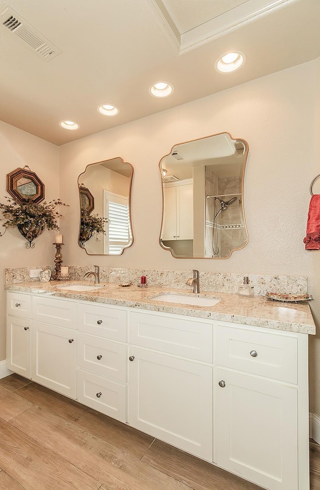 10668 N Oak Hill Cir, Fresno, CA 93730 - photo 25