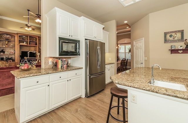 10668 N Oak Hill Cir, Fresno, CA 93730 - photo 13