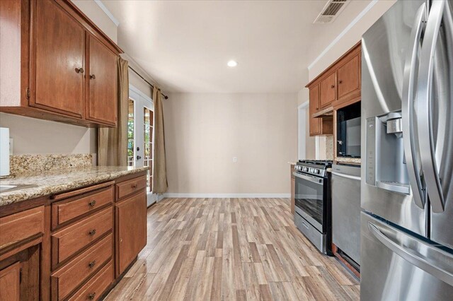 555 Twain Ave, Clovis, CA 93612 - photo 20
