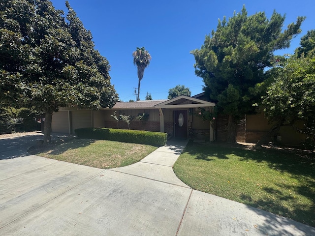 4750 N Palm Ave, Fresno, CA 93704 - photo 1