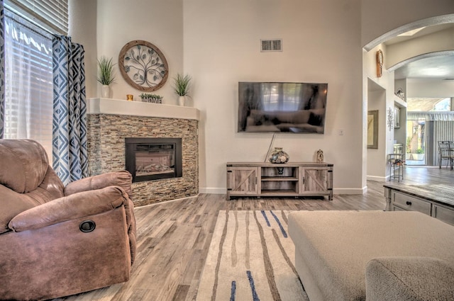 7251 N Michael Ave, Fresno, CA 93722 - photo 4
