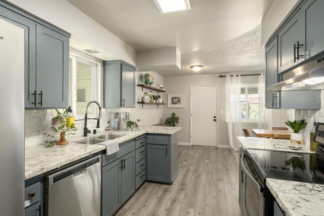 1410 W Rialto, Fresno, CA 93705 - photo 17