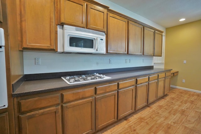 1095 Paradise Dr, Lemoore, CA 93245 - photo 16