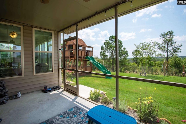 view of unfurnished sunroom