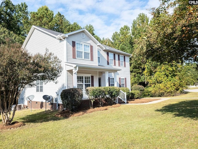 view of front of property featuring a front lawn