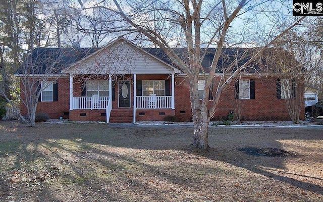 view of front of property featuring a porch