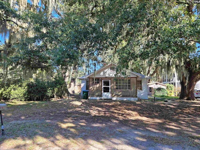 Listing photo 2 for 1210 Madrid Ave, Port Royal SC 29906