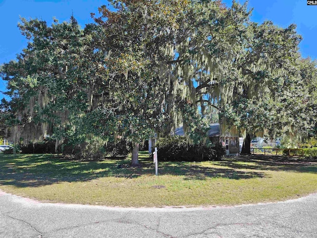 Listing photo 3 for 1210 Madrid Ave, Port Royal SC 29906