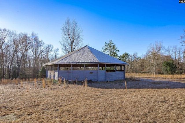 exterior space featuring an outdoor structure