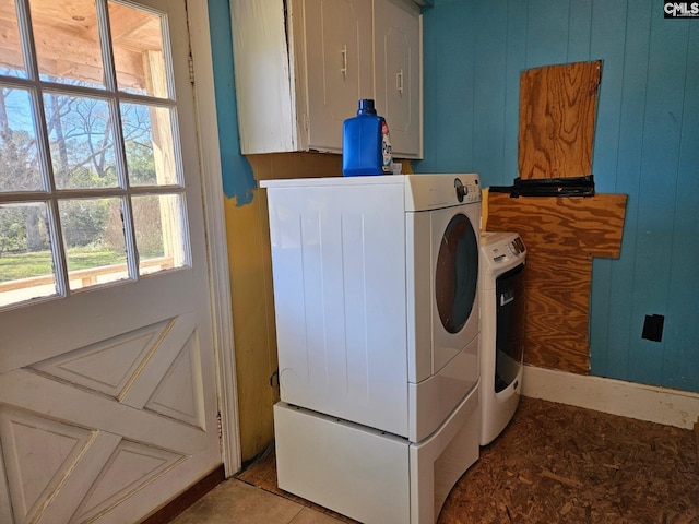 laundry area featuring washing machine and dryer