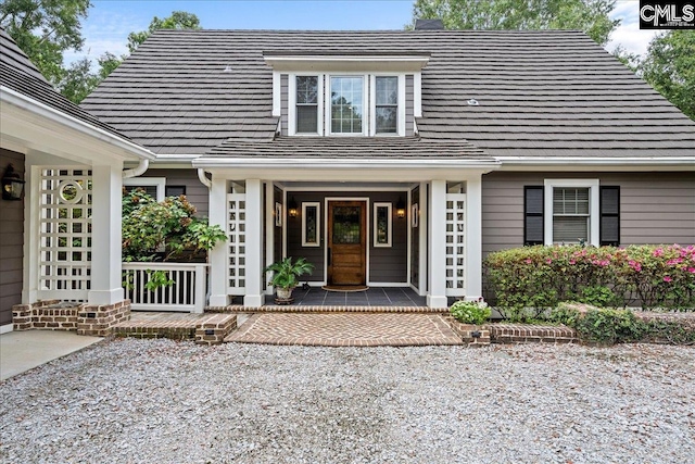 view of front of house featuring a porch