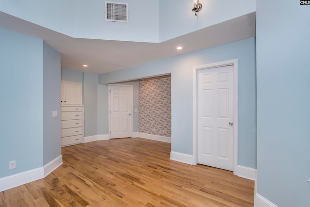 unfurnished bedroom with light hardwood / wood-style floors