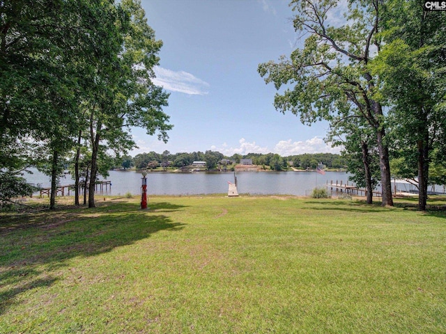 view of yard with a water view