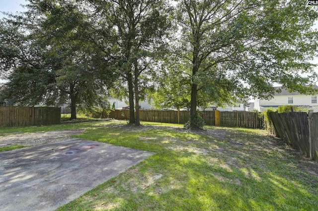 817 Wickham Ln, Columbia, SC 29229 - view of yard featuring a fenced backyard and a patio