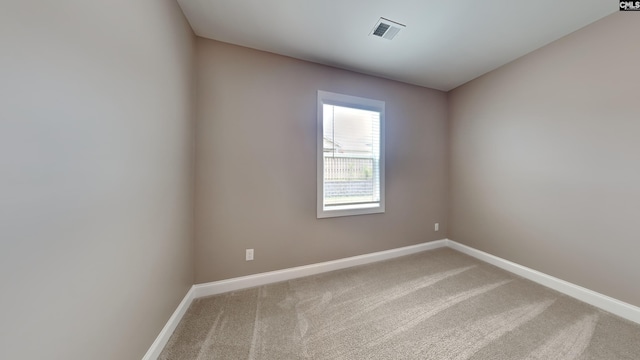 empty room featuring carpet