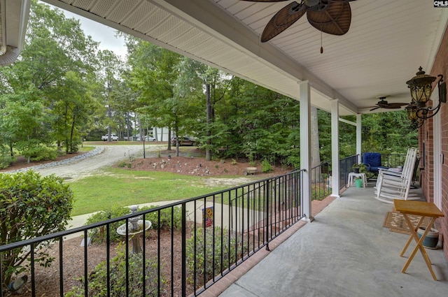 view of patio featuring a ceiling fan and covered porch