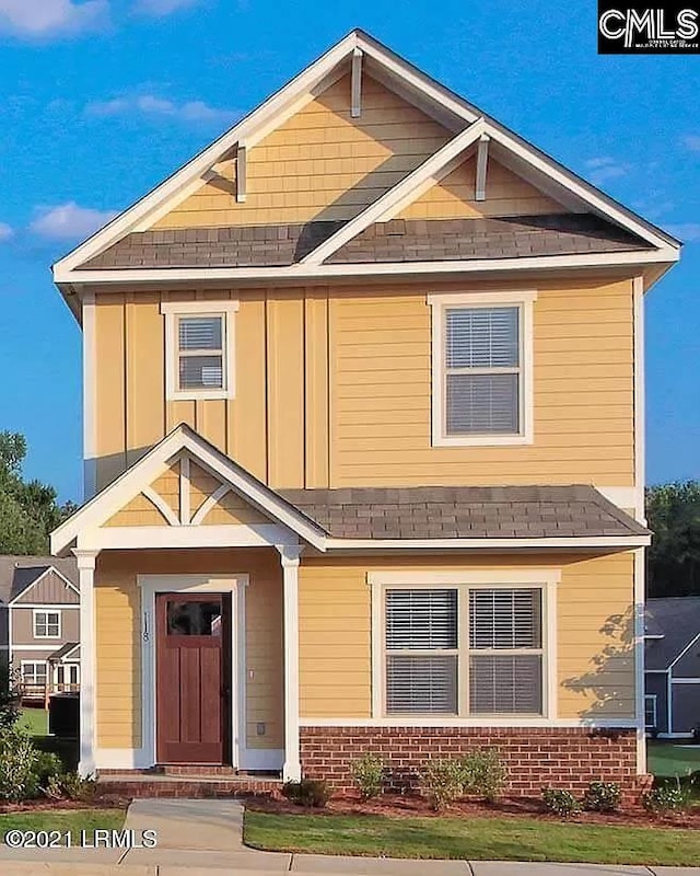 view of craftsman house