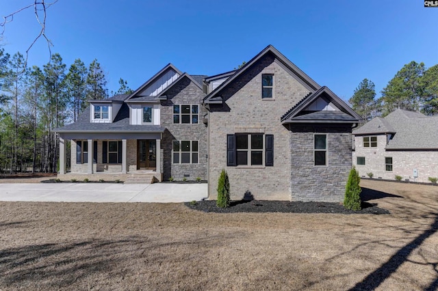 craftsman-style home with a porch