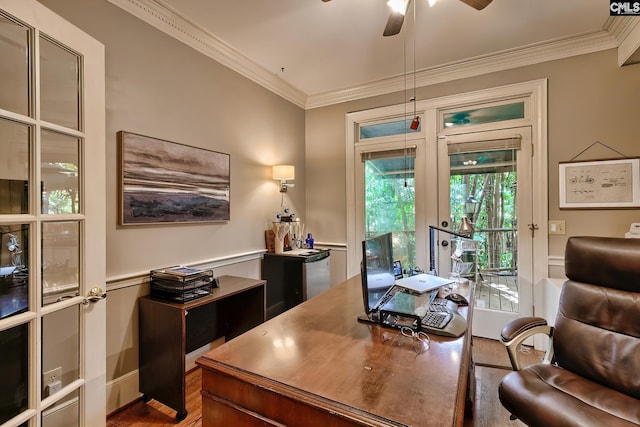 office space featuring ceiling fan, hardwood / wood-style flooring, and crown molding