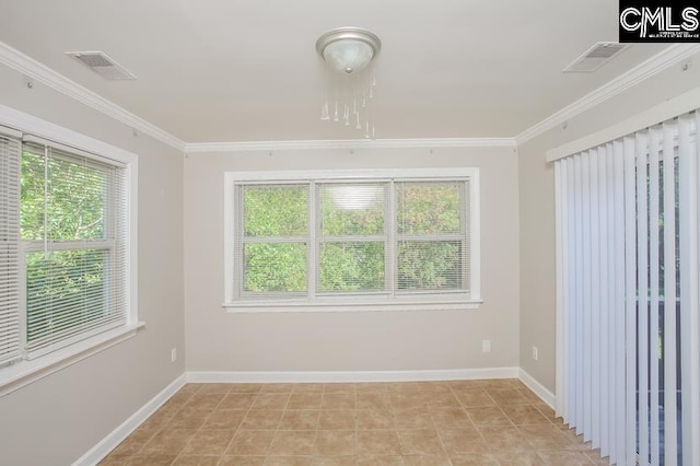 empty room with crown molding