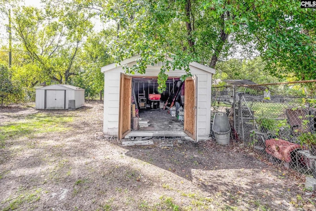 view of outbuilding