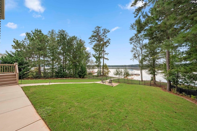 view of yard with a water view