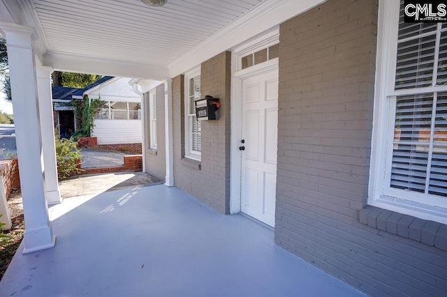 view of patio featuring covered porch