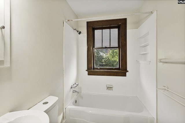 6560 Voorhees Rd, Denmark, SC 29042 - bathroom featuring toilet and bathing tub / shower combination
