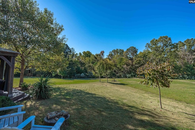 exterior space featuring a lawn