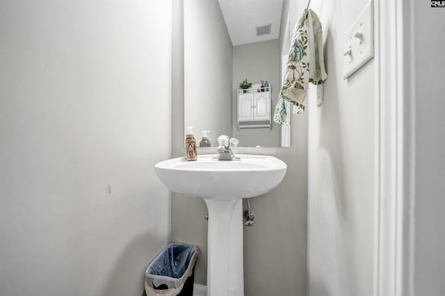 bathroom featuring visible vents