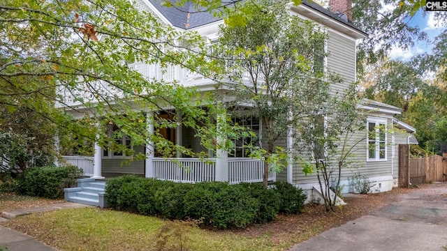 view of front of house with covered porch