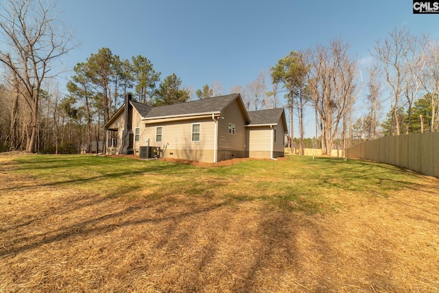 101 Dinkins Place Rd, Blythewood, SC 29130 - rear view of house featuring central AC and crawl space