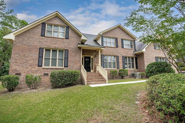 view of front of house featuring a front yard