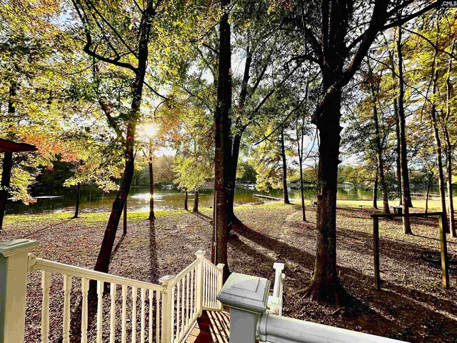 view of yard with a water view