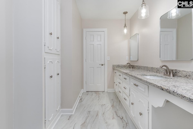 bathroom with vanity