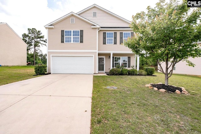 view of front of house featuring a front lawn and a garage