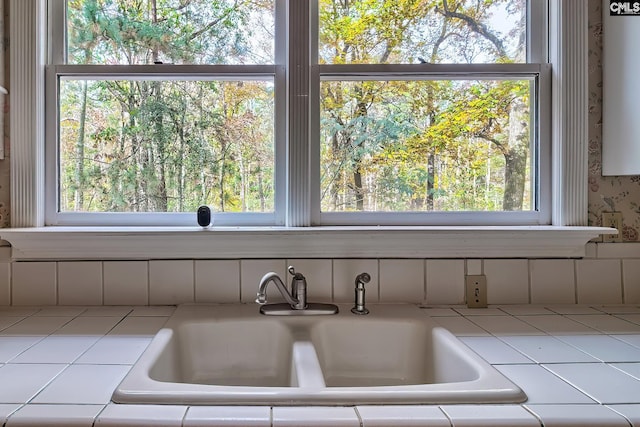 115 Cedar Lake Rd, Blythewood, SC 29016 - kitchen view of a sink and tile countertops
