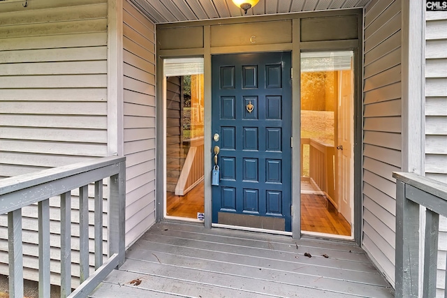 view of property entrance