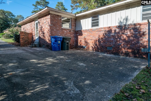 view of side of home