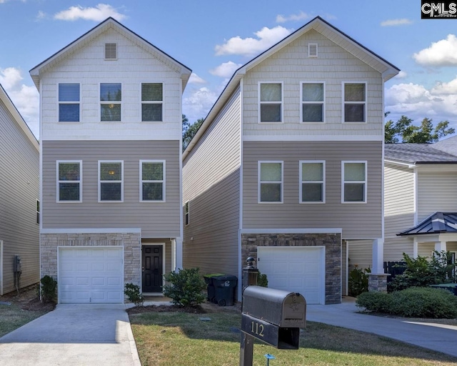 view of front of home featuring a garage