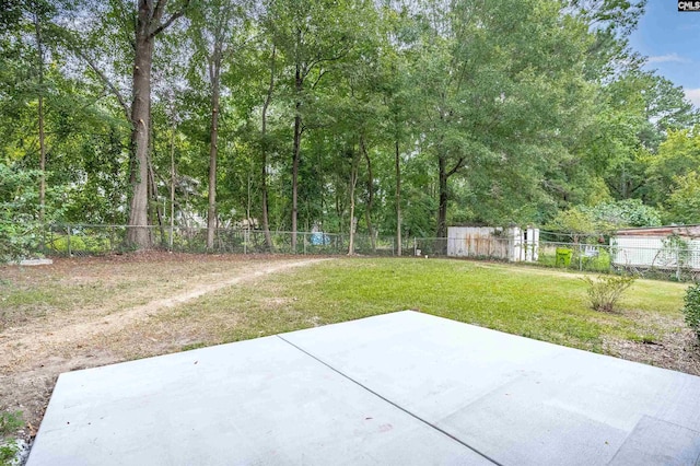 view of yard with a patio