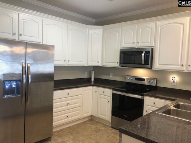 346 Arbor Oaks Ln, Irmo, SC 29063 - kitchen featuring stainless steel appliances, white cabinetry, dark countertops, crown molding, and a sink