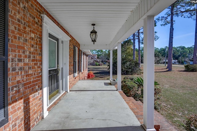 view of patio / terrace with covered porch